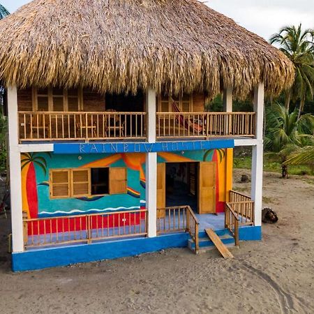 Rainbow Hostel Сан-Бернардо-дель-Вьенто Экстерьер фото