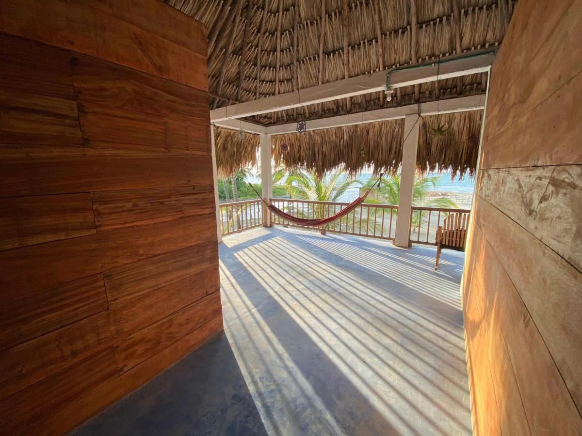 Rainbow Hostel Сан-Бернардо-дель-Вьенто Экстерьер фото